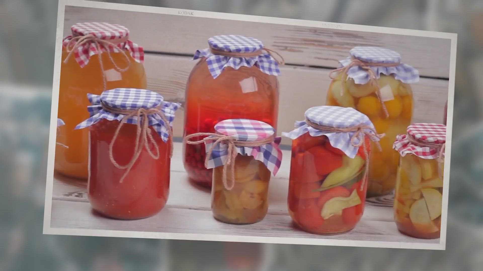 Mythbuster!Storing Fruit In Glass Jars! Does It Work?!? 