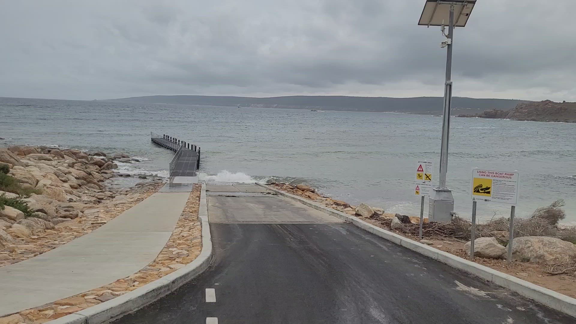 Video thumbnail for Canal Rocks boat ramp 5