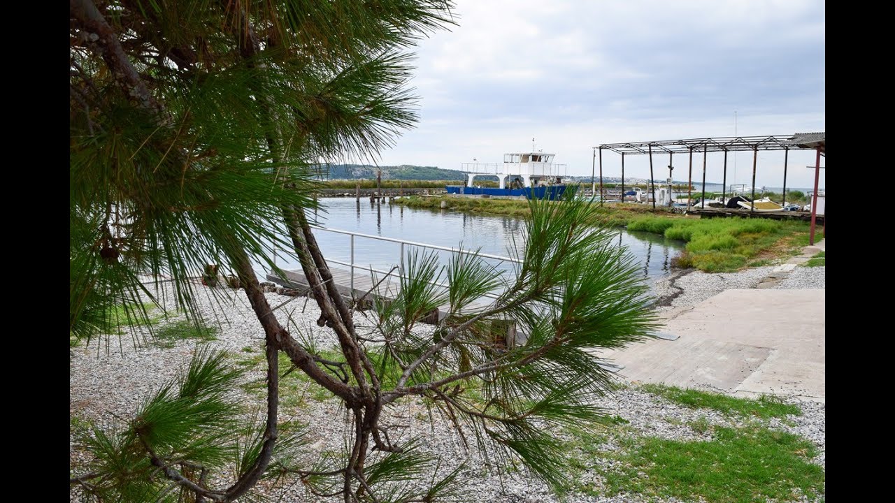 'Video thumbnail for Zu Gast in der Fonda Fischfarm in Portoroz, Slowenien'