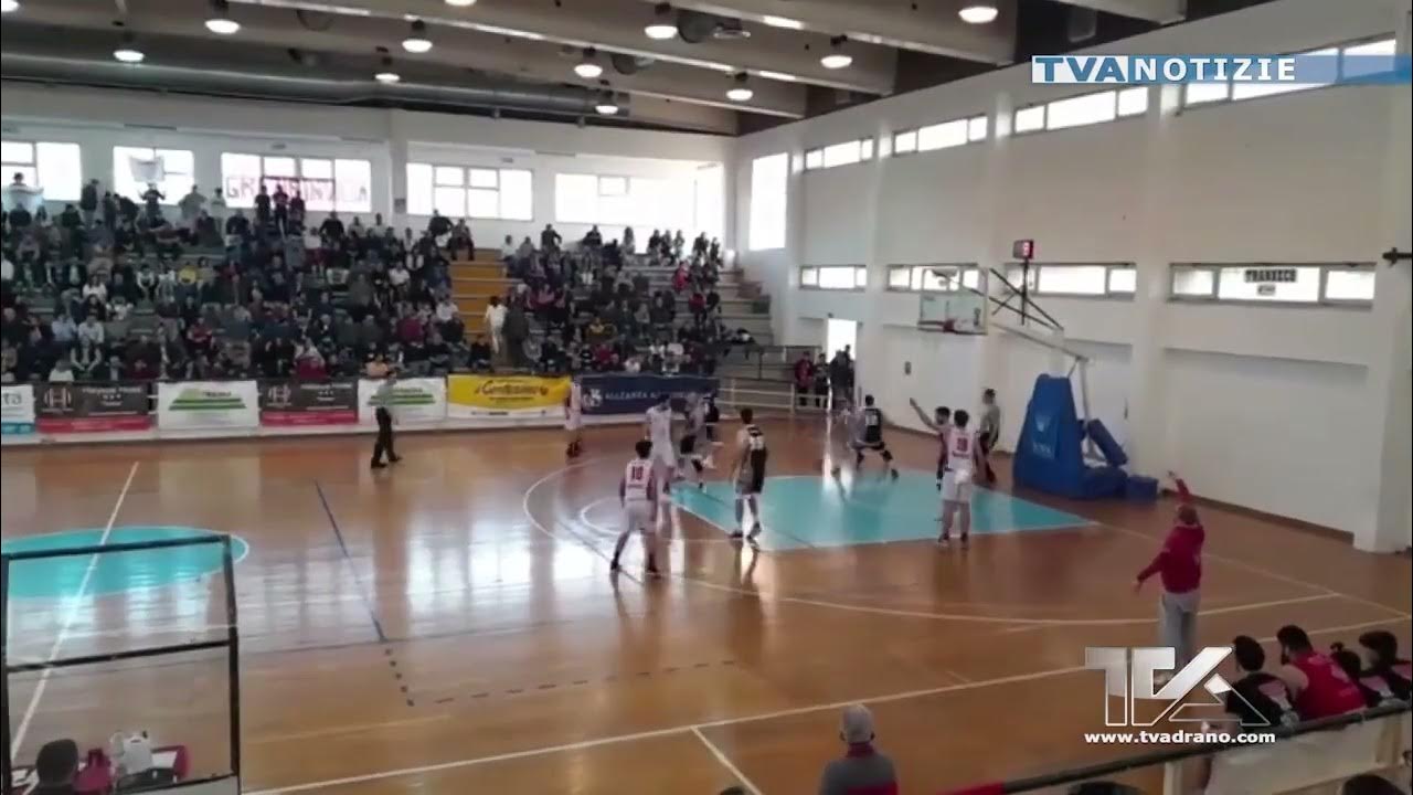 'Video thumbnail for Basket. La finale regionale del campionato di serie D vinta da Caltanissetta che supera Adrano 79-45'