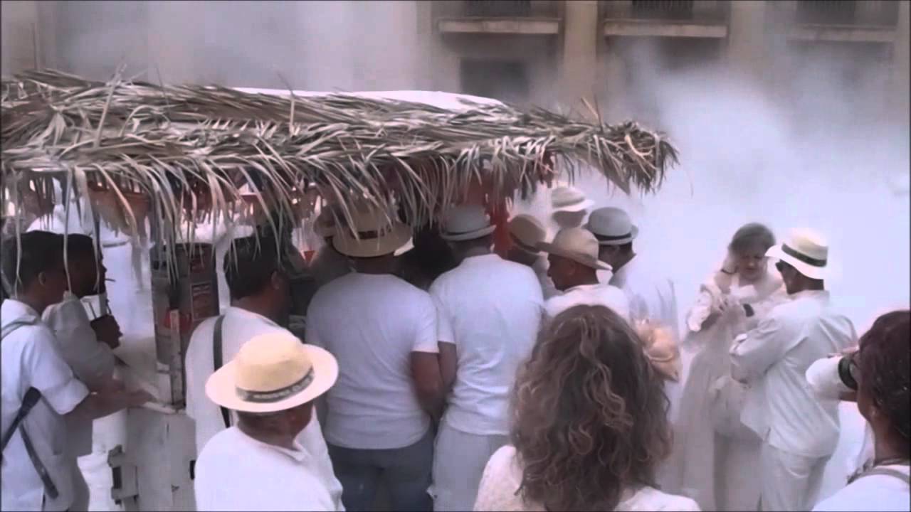 'Video thumbnail for La Palma - Dia de Los Indianos 2016'