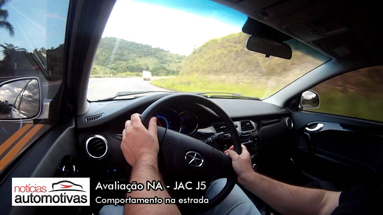 'Video thumbnail for JAC J5 - Estrada - NoticiasAutomotivas.com.br'