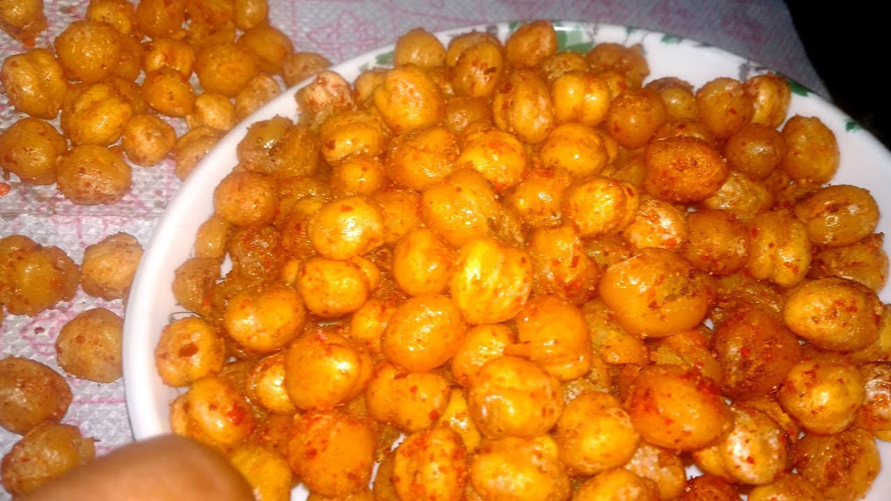 Video thumbnail for चना खोखले बनाने की विधि - How to Chana Khokle Namkeen Recipe