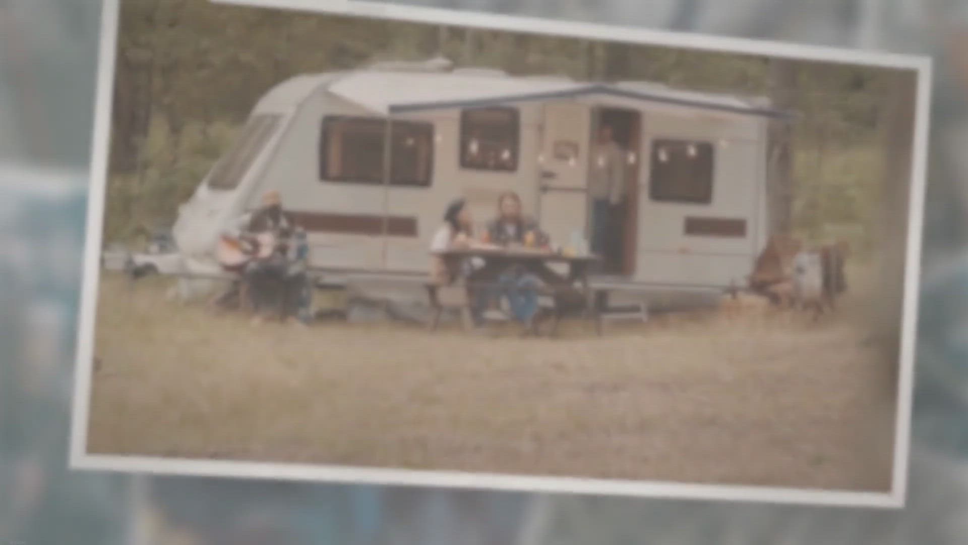 Video thumbnail for Where Can You Park a Tiny Home in Florida (Read This First!)