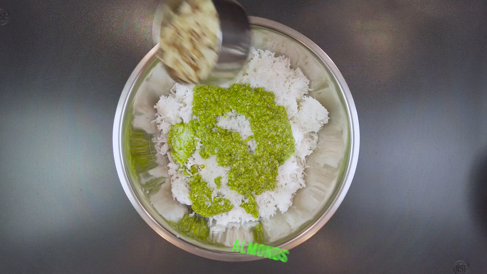 'Video thumbnail for Pesto Rice Bowls With za'tar steak'