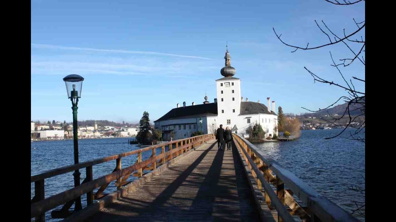 'Video thumbnail for Seeschloß Ort in Gmunden am Traunsee im Salzkammergut'