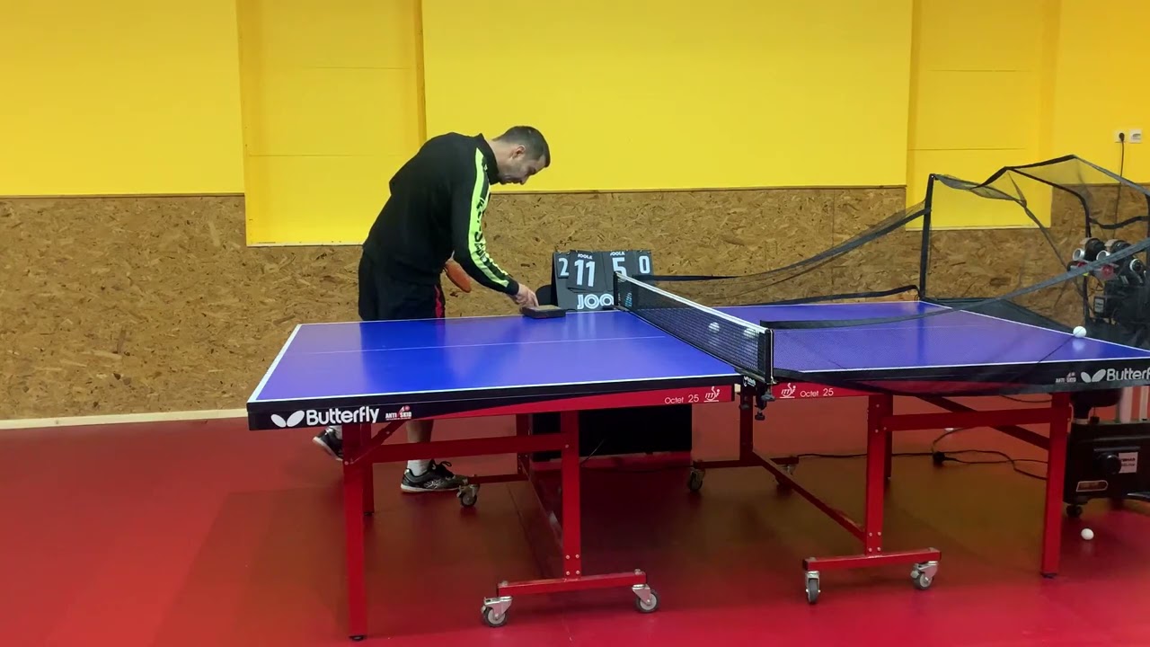 Video thumbnail for How to play with table tennis robot - Part 1