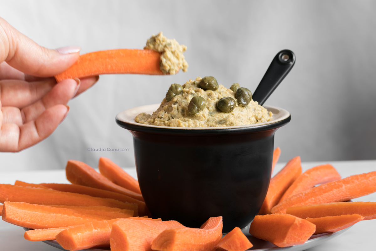 'Video thumbnail for Hummus de alcaparras'
