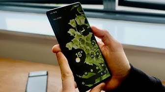 Video thumbnail for Why iPhones are better than Android