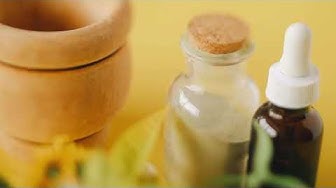 'Video thumbnail for El poder de las plantas medicinales: cómo las mujeres pueden mejorar su salud con remedios naturales'