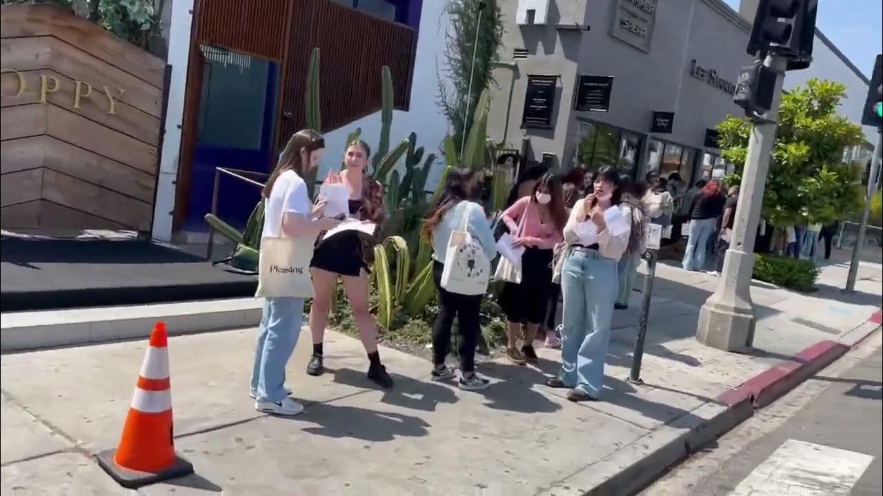 Hundreds of fans line up to enter Harry's House, a Harry Styles pop-up on  La Cienega Boulevard - CBS Los Angeles