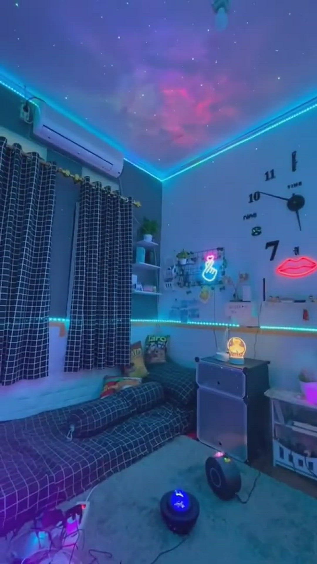 'Video thumbnail for light blue room aesthetic | light blue aesthetic bedroom'