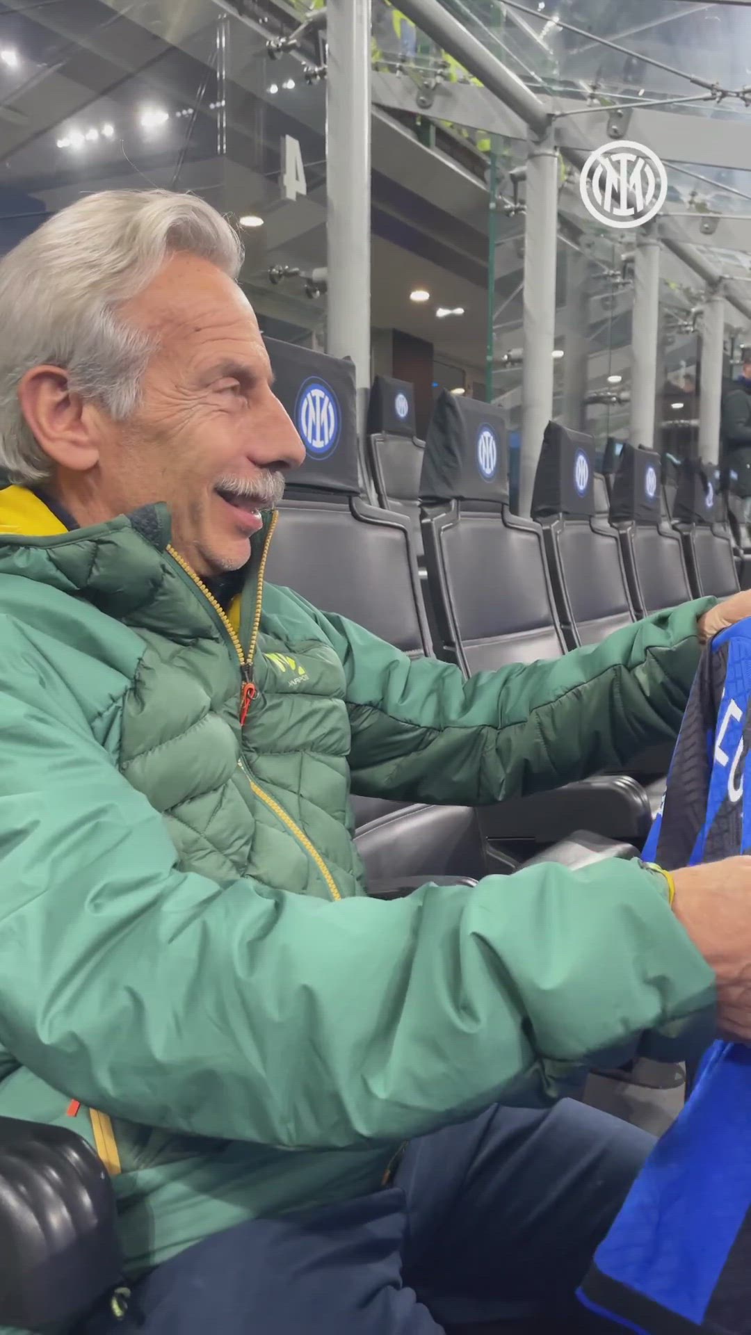 'Video thumbnail for Quella di Lautaro era finita... Giovanni Storti e la maglia di Sforza'