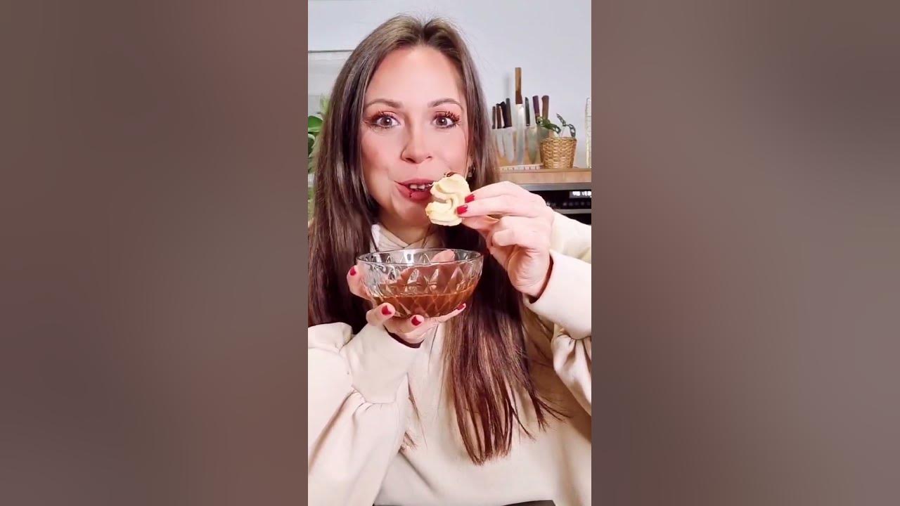 Video thumbnail for 🎄 Neues Rezept: LOWCARB SPRITZGEBÄCK🥰 -90% weniger KH & ohne Zucker Zusatz