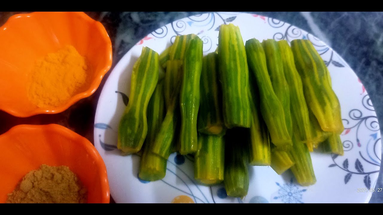 Video thumbnail for सहजन की स्वास्थ्य से भरपूर रेसिपी / Sahjan ki sabji recipe / Sahjan Healthy Dish