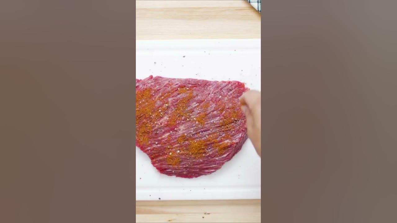 Video thumbnail for Gordon Ramsay’s Skirt Steak with Chimichurri Sauce