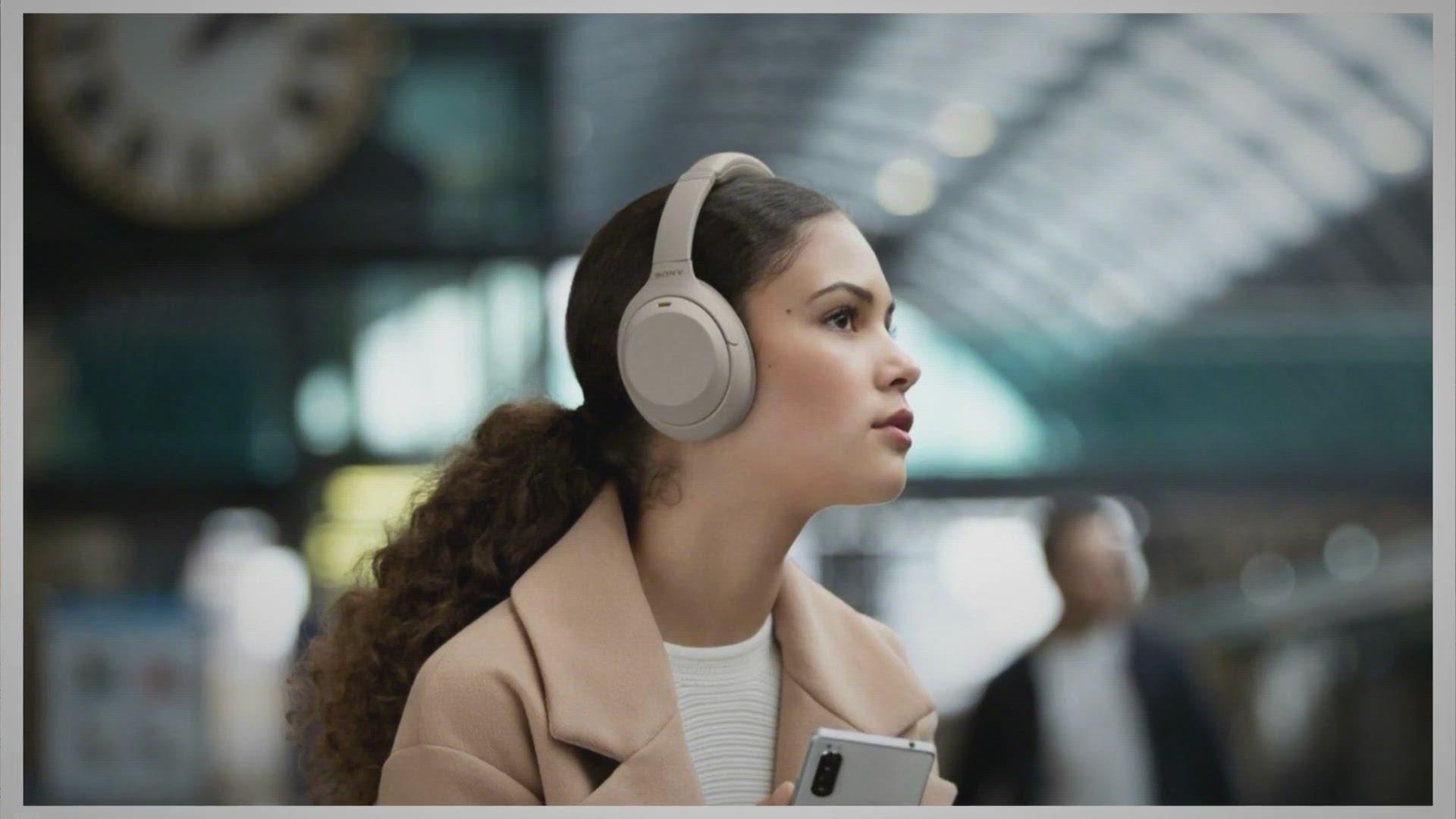 Video thumbnail for 소니 WH-1000XM4 무선 헤드폰 리뷰