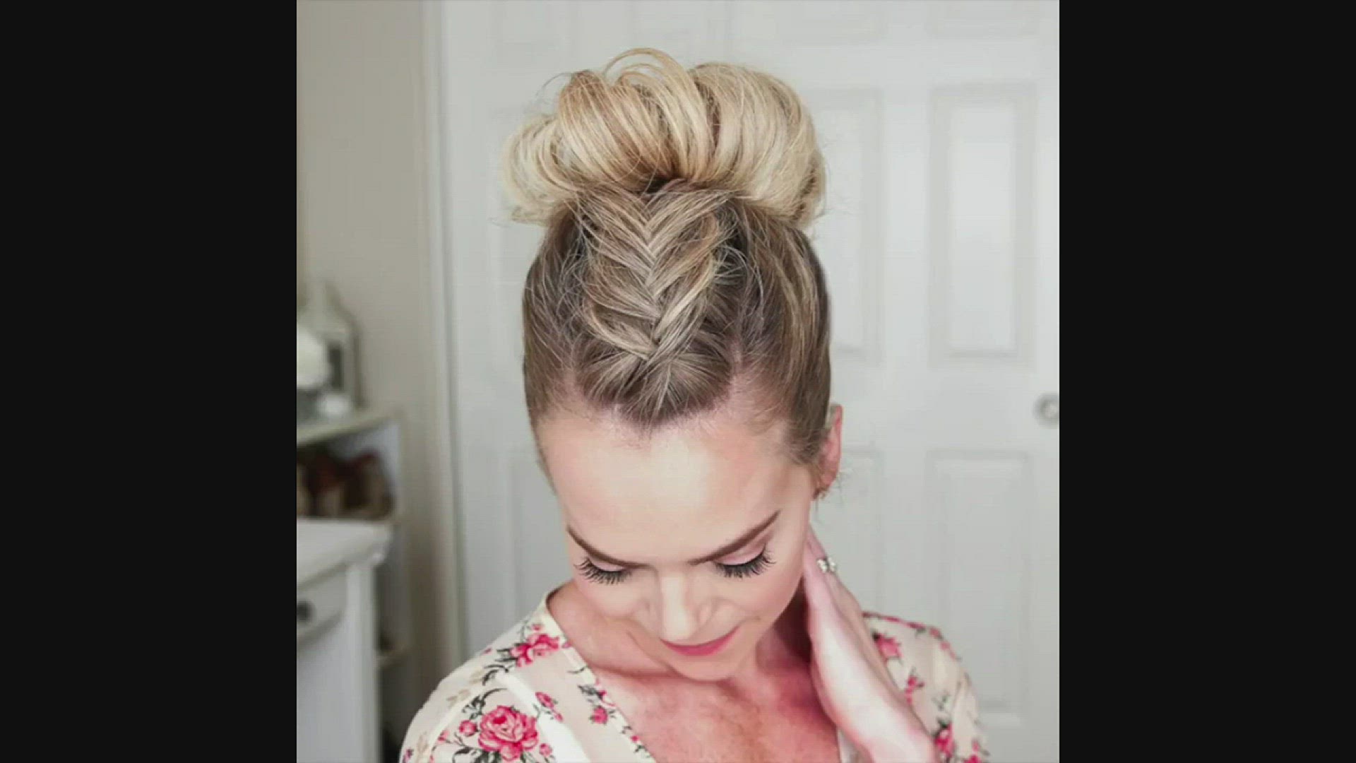 Video thumbnail for Hairstyles tutorial, hairstyles for long hair, Medium hair styles-05
