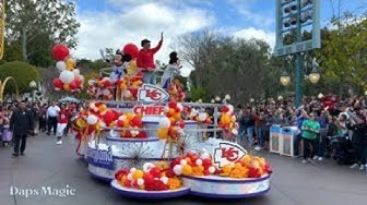 'Video thumbnail for Super Bowl LVII Cavalcade with Patrick Mahomes of the Kansas City Chiefs'