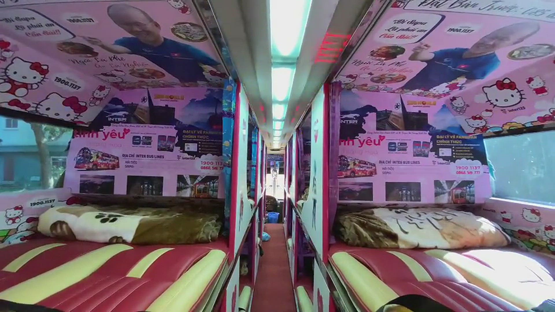'Video thumbnail for Không gian bên trong xe interbusline'