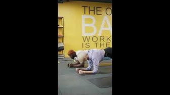 'Video thumbnail for Sencillos consejos y trucos para embellecer los brazos de las mujeres'