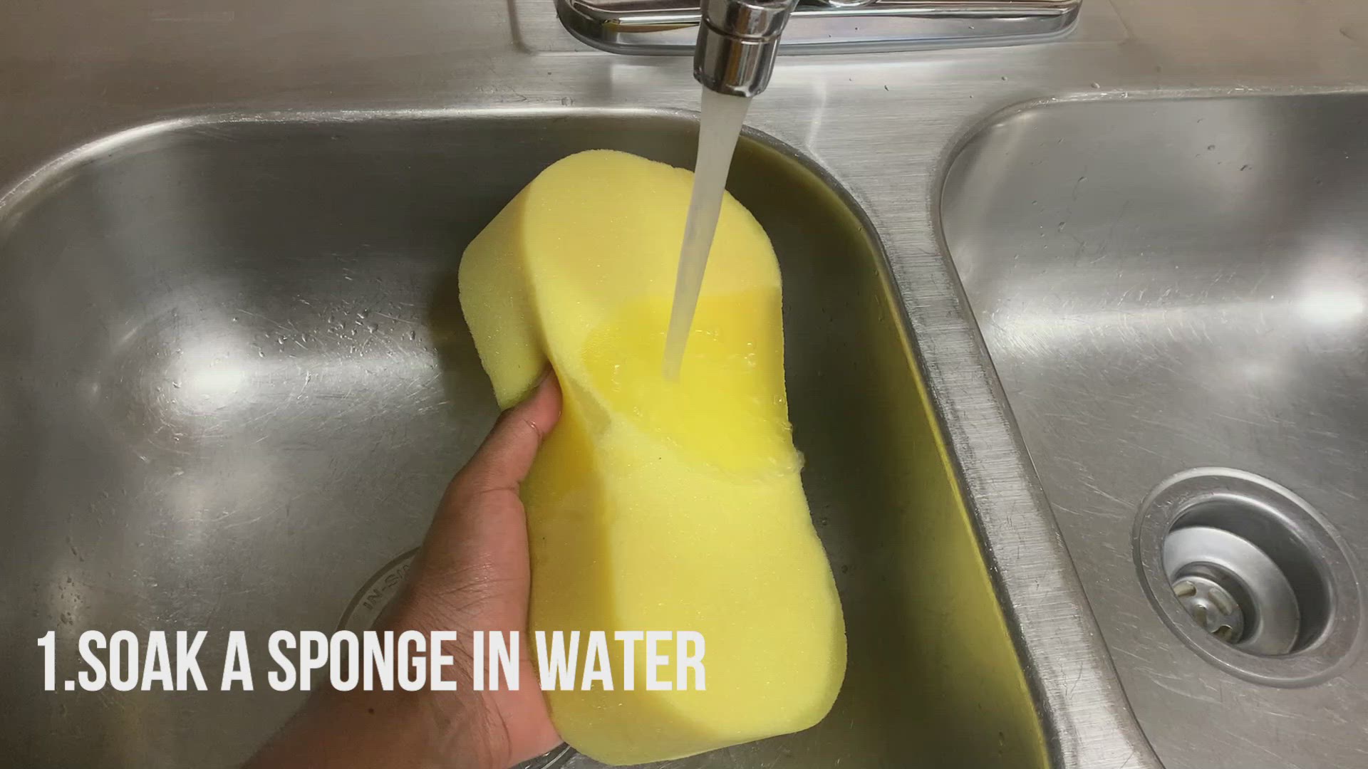 'Video thumbnail for How to make your own ice pack'