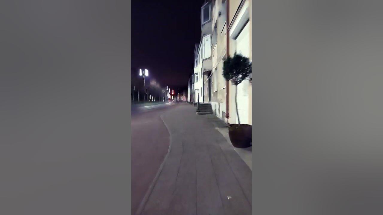 Video thumbnail for Noc na ulicy Legionów