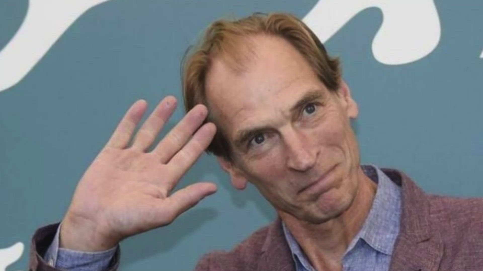 'Video thumbnail for Actor Julian Sands Missing'