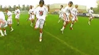 'Video thumbnail for Bukino Faso | Opvarmningsøvelse | Fodboldrytmer'