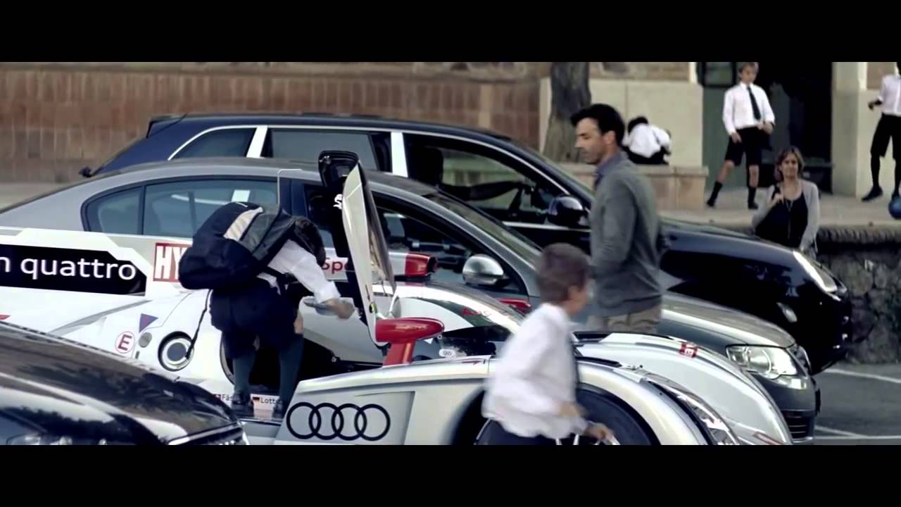 'Video thumbnail for Comercial da Audi RS6 Avant 2014'
