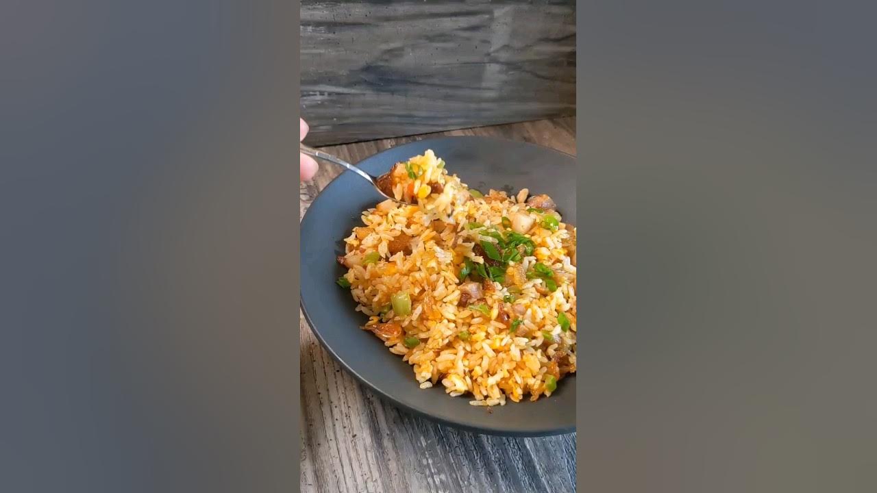 'Video thumbnail for LEFTOVER EASY Fried Rice Recipe #youtubeshorts #friedrice #easyrecipe @mrs5cookbook'
