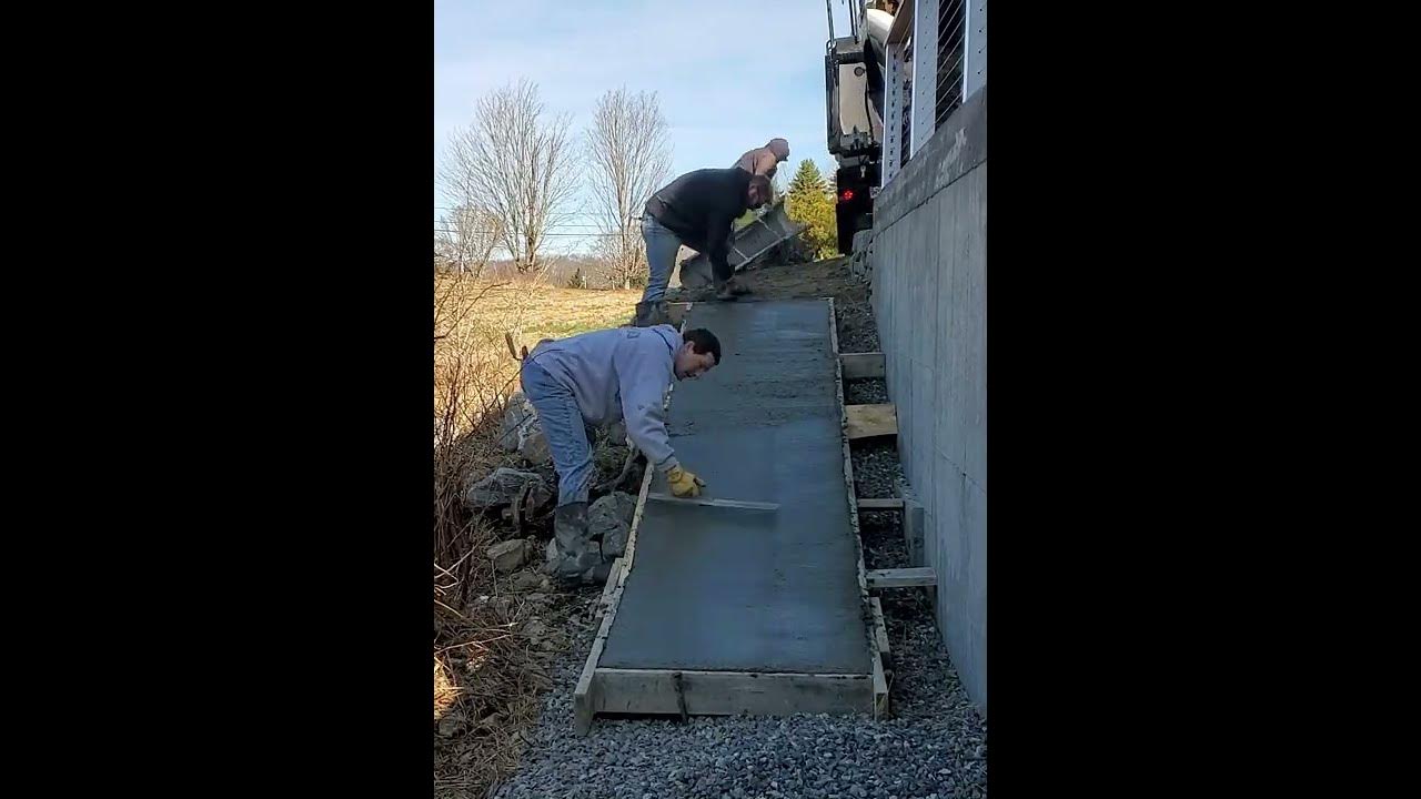 'Video thumbnail for FINISH CONCRETE SMOOTH | SATISFYING #Shorts'