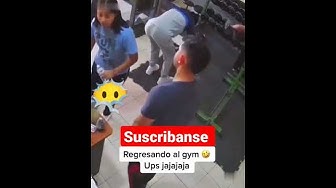 'Video thumbnail for Vamos al VAR 🥅🤣🫠😮‍💨 Era penal 🤣 #gym  #sports #husky #foul #funny #risa #shortsfeed'