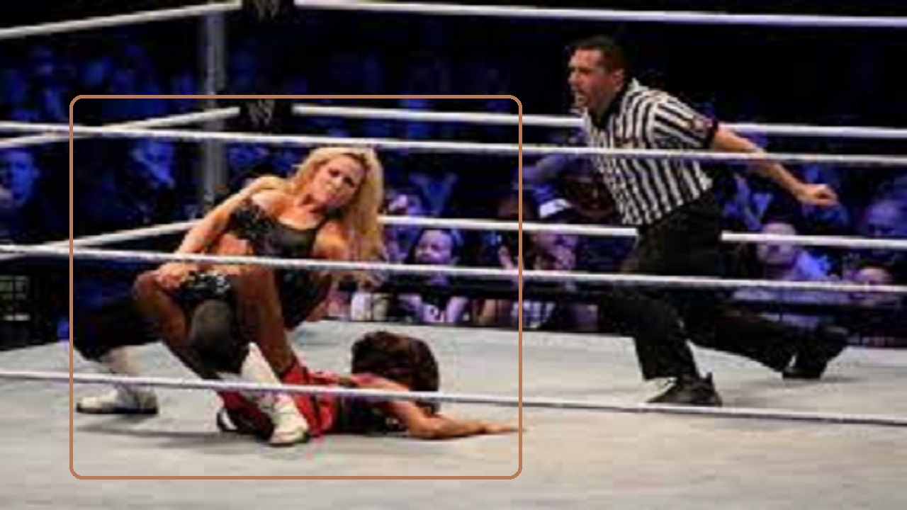 'Video thumbnail for WWE Royal Rumble 2023 - Razmonweb'