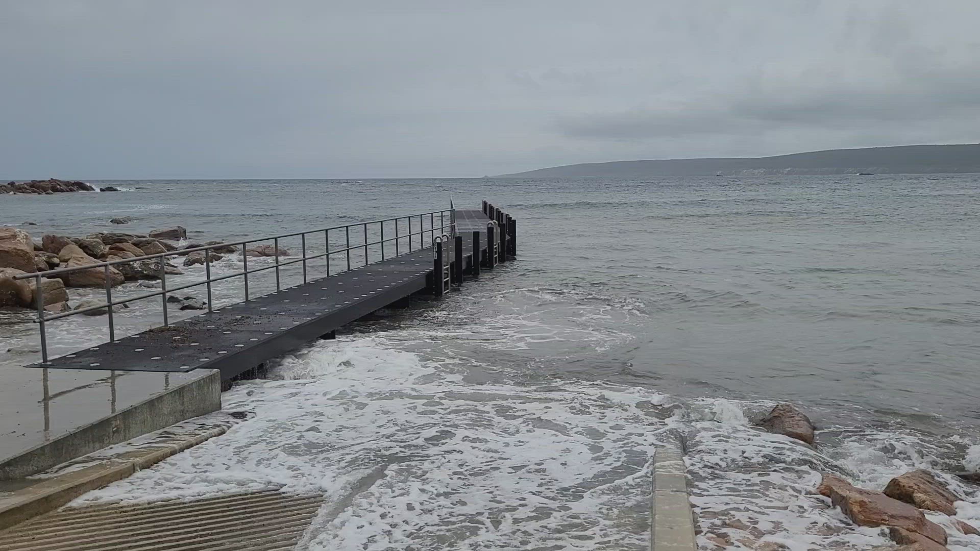 Video thumbnail for Canal Rocks boat ramp 4