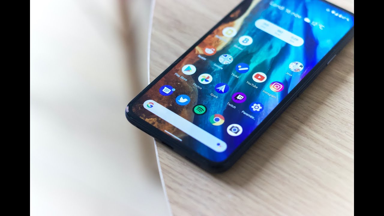 Video thumbnail for Reasons to Buy a Google Pixel 5 in 2022 | Is Pixel 5 worth it in 2022?