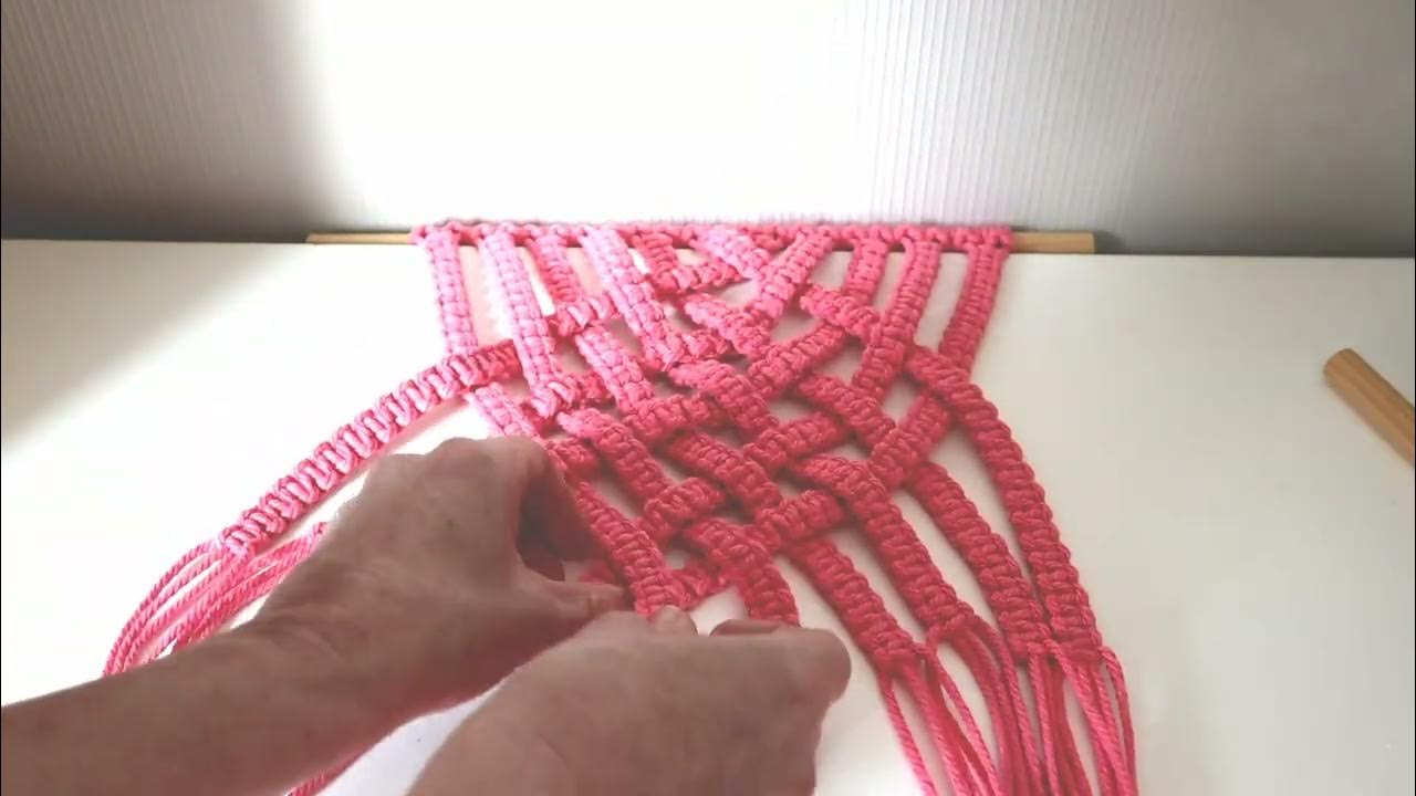 Video thumbnail for Tuto macramé mural pour débutant