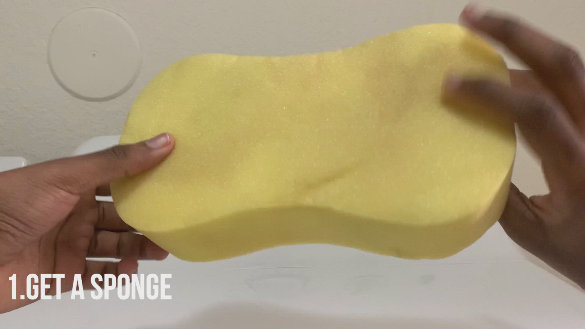 'Video thumbnail for How to make your own dryer sheet'