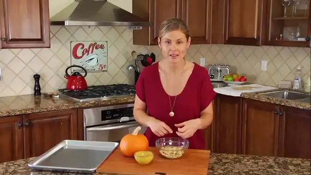 'Video thumbnail for How-To Roast Pumpkin Seeds(720P_HD)'