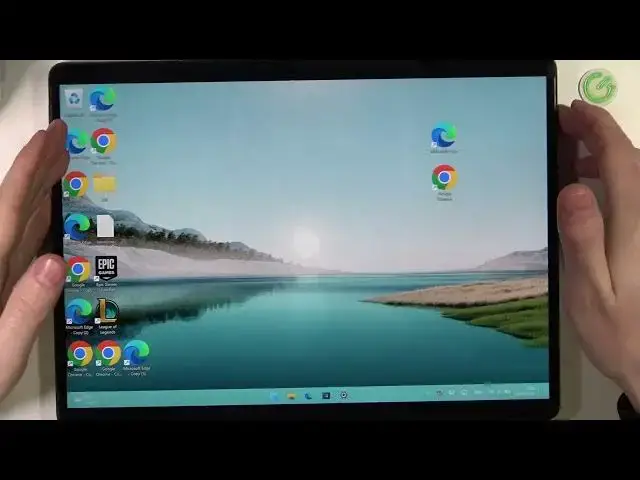 'Video thumbnail for Microsoft Surface 8 Pro - How To Set Custom Lock Screen Wallpaper'