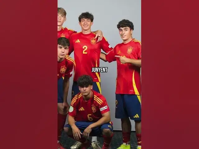 'Video thumbnail for 6 CANTERANOS DE LA MASIA JUEGAN HOY LA FINAL DEL EUROPEO SUB19'