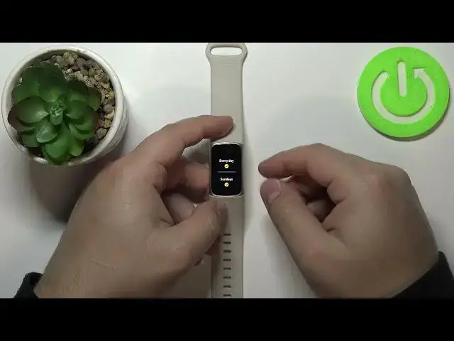 'Video thumbnail for How to Set Alarm on FITBIT Charge 5 – Schedule Alarms'