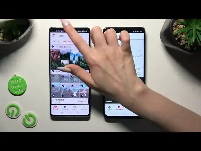 'Video thumbnail for How to Transfer Files from Android Device to OPPO F23 – Send Anywhere App'