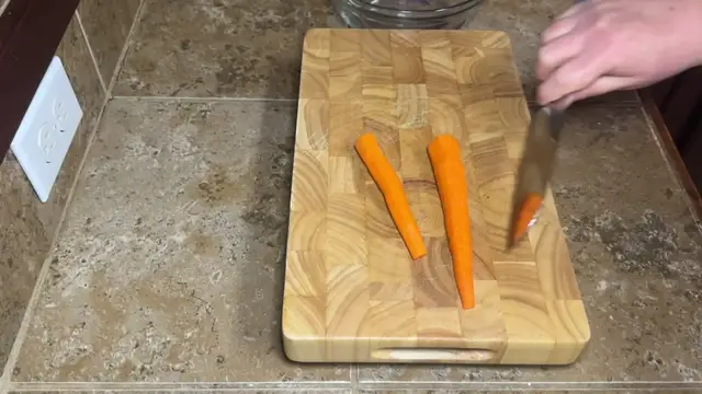 'Video thumbnail for CROCKPOT Chicken Noodle SOUP! (720p 30fps)'