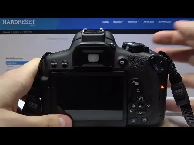 'Video thumbnail for How to Adjust the Diopter on Canon 750D - Change Canon Dioptric Corrector on Canon Rebel T6i'