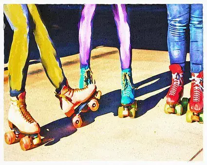 'Video thumbnail for How to throw an 80s roller skate party'