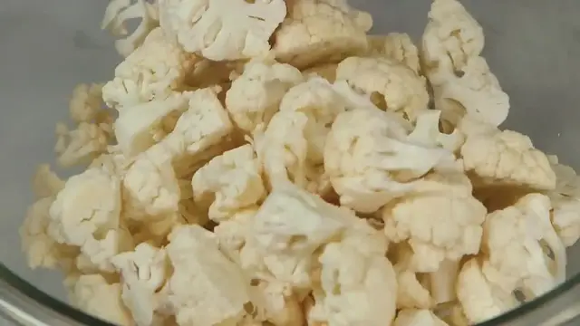 'Video thumbnail for Crispy Cauliflower with Italian Salsa Verde'