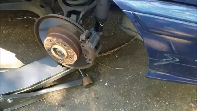 'Video thumbnail for How to replace rear shocks on BMW E36'
