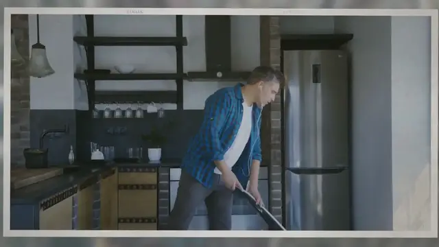 'Video thumbnail for How to clean a stainless steel sink'