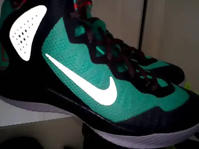 'Video thumbnail for Nike hyperdunk elite,nike acg boots,nike trainer 1+,air max destiny 2'